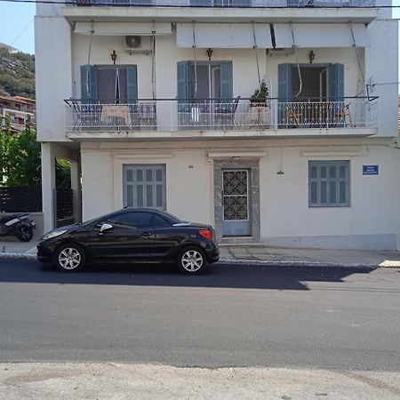 Elina'S Room Poros Town Екстер'єр фото